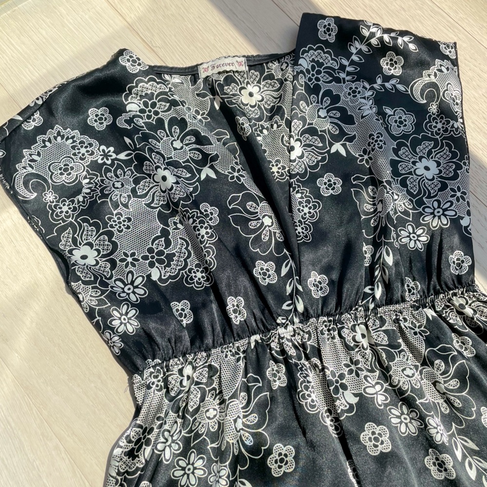 2000s Forever 21 | Floral Tunic